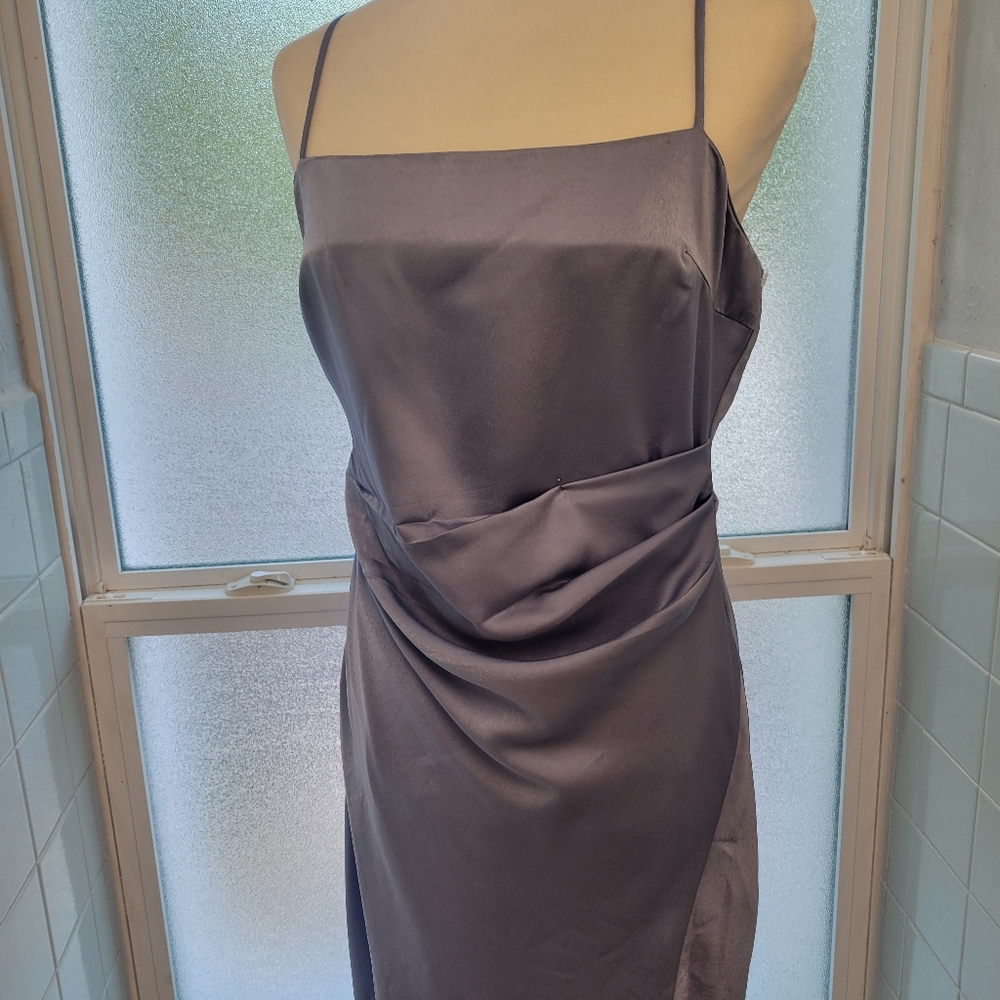 ASTR Dusty Blue Satin Dress With Rushing Side Detail Size Large - Picture 6 of 10